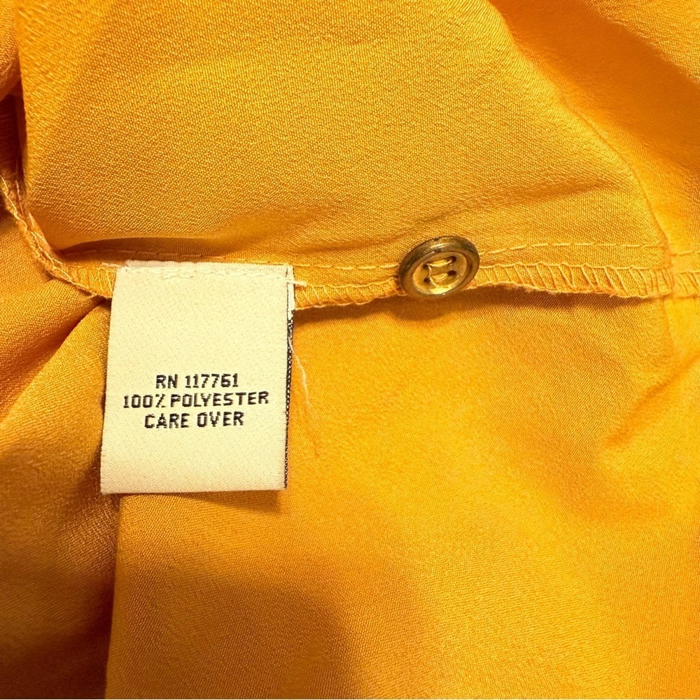 Casual Yellow Mini Dress with Crew Neck and Raglan Sleeves - Picture 4 of 4
